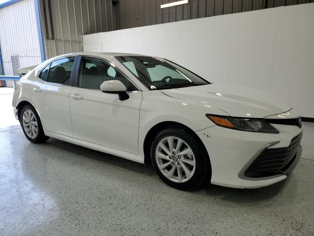 Vin: 4t1c11ak5ru872420, lot: 62470645, toyota camry le 20244