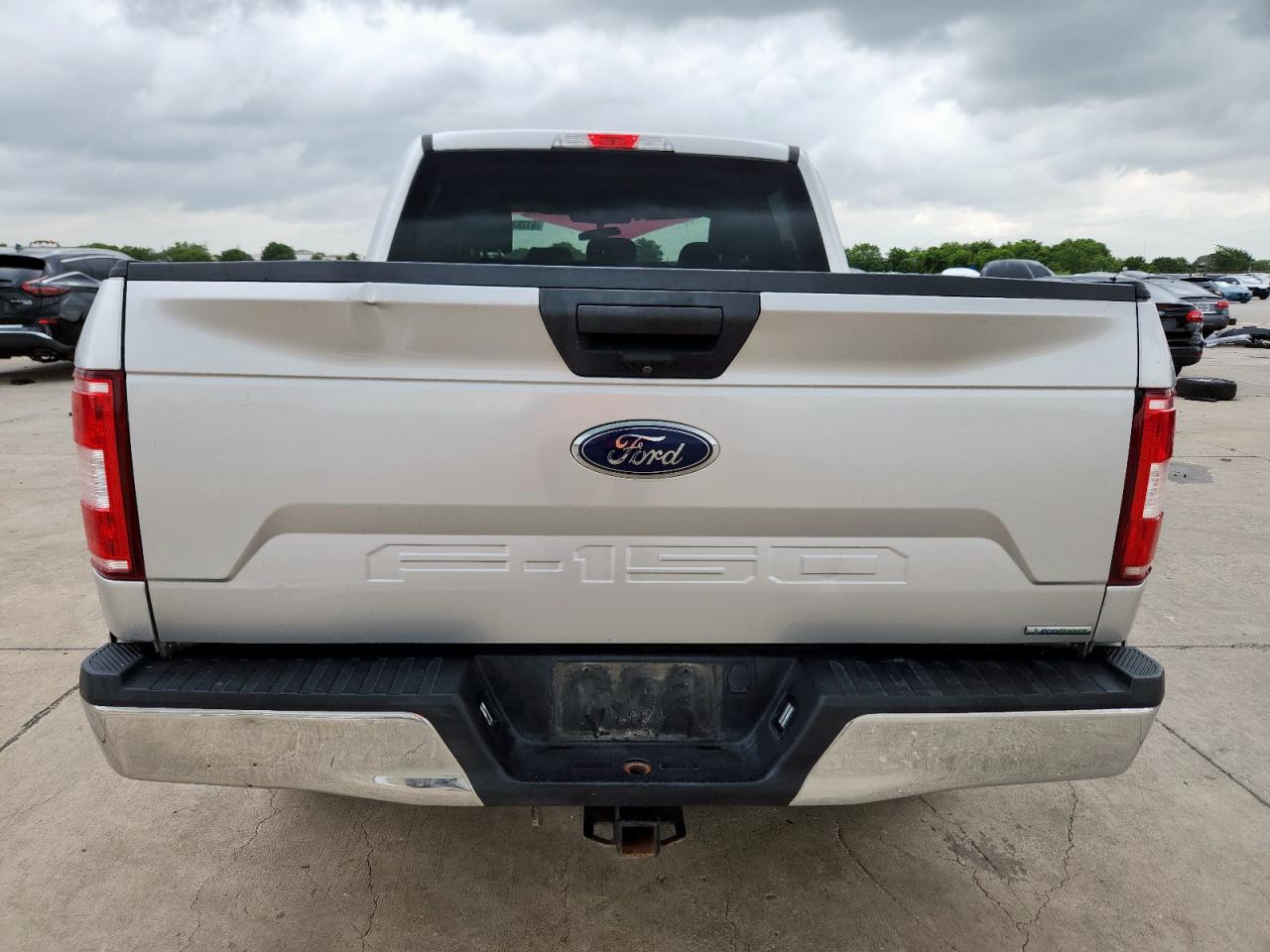 FORD F-150 SUPERCREW
