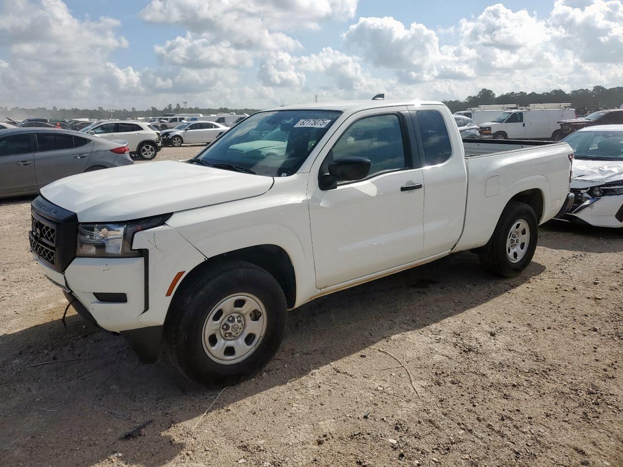 NISSAN FRONTIER S