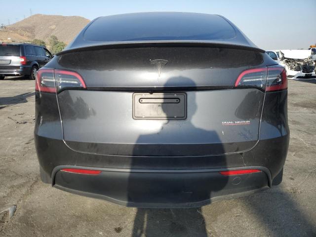 2024 TESLA MODEL Y 7SAYGDEF4RF185996