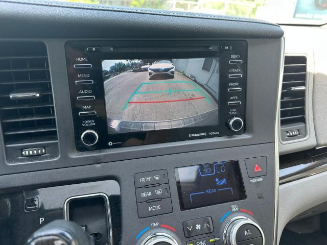 2018 TOYOTA SIENNA XLE 5TDDZ3DC2JS195594