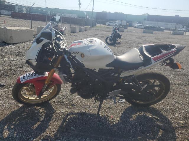 2022 YAMAHA YZFR3 A MH3RH18Y9NK008949