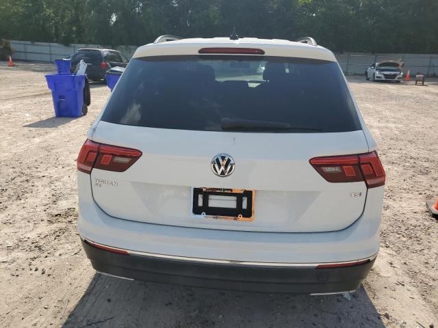 2018 VOLKSWAGEN TIGUAN SE - 3VV3B7AX0JM079598