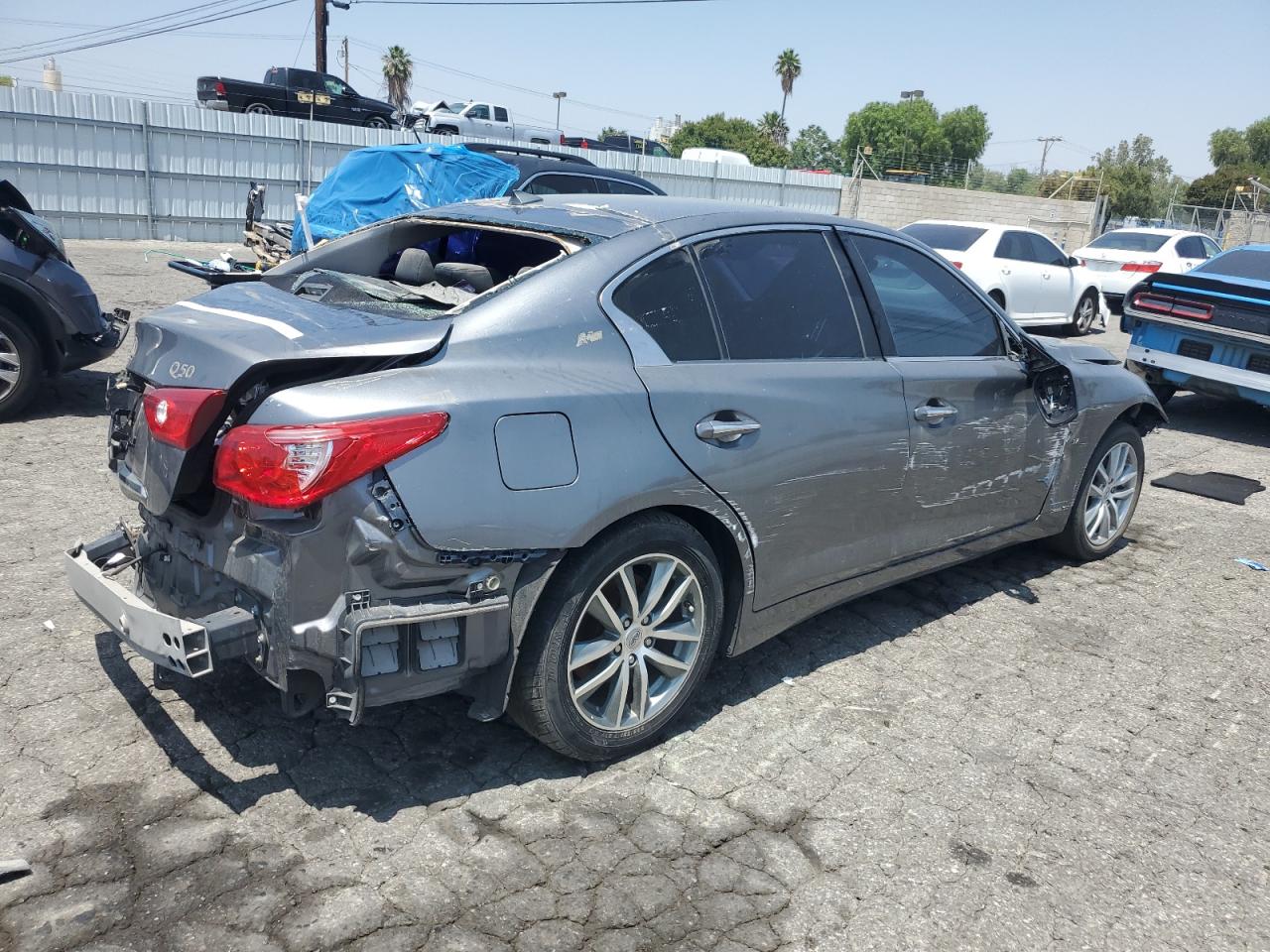 INFINITI Q50 2015