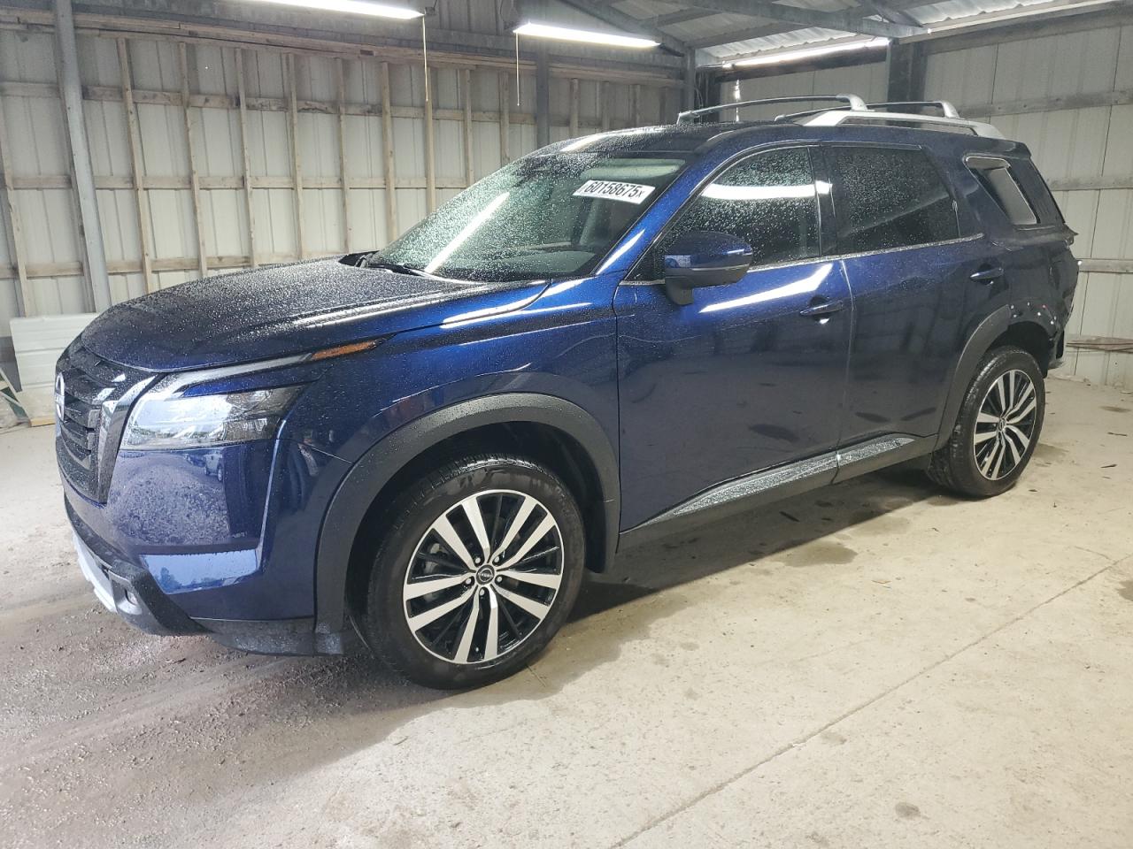 NISSAN PATHFINDER PLATINUM