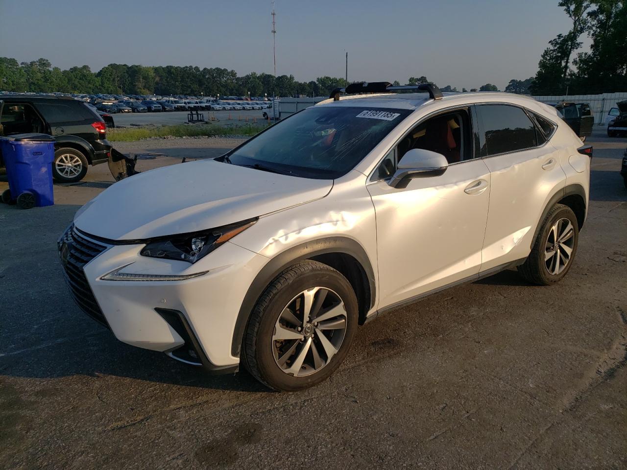 LEXUS NX 300 BASE