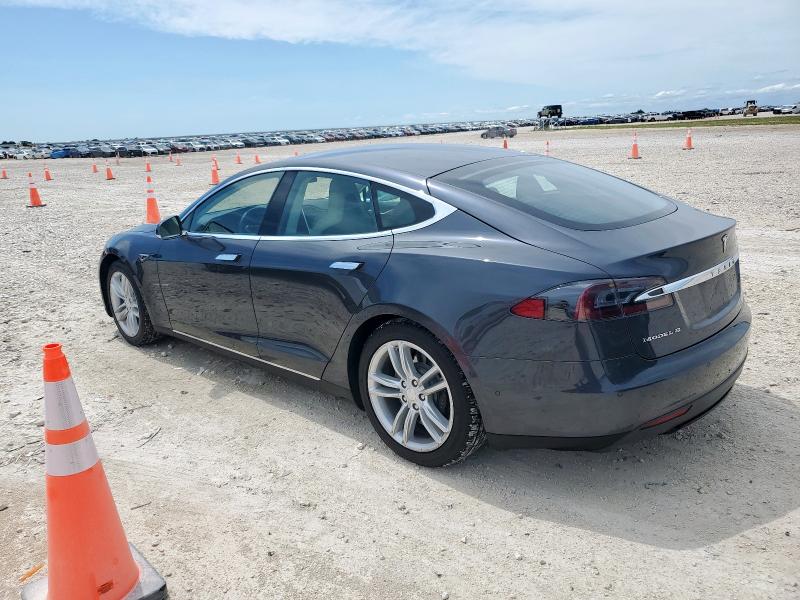 2015 TESLA MODEL S 5YJSA1E15FF110498