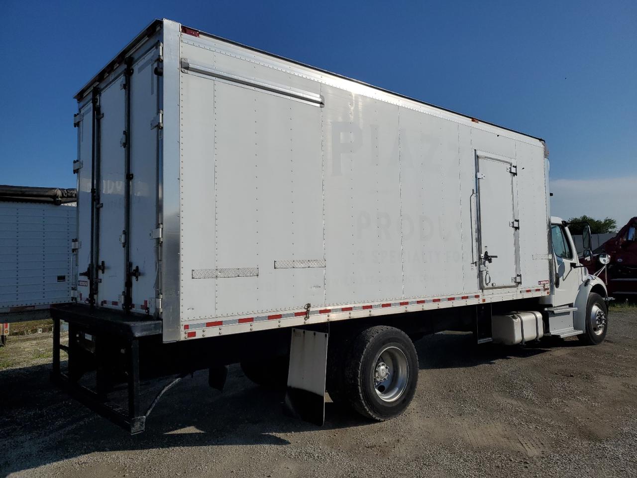 Lot #3186708995 2018 FREIGHTLINER M2 106 MED