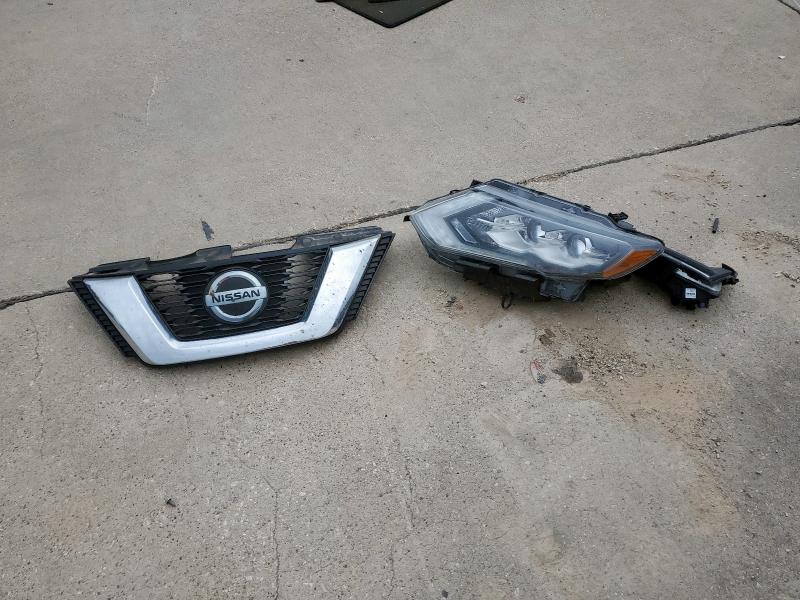 2019 NISSAN ROGUE S - 5N1AT2MT3KC768189