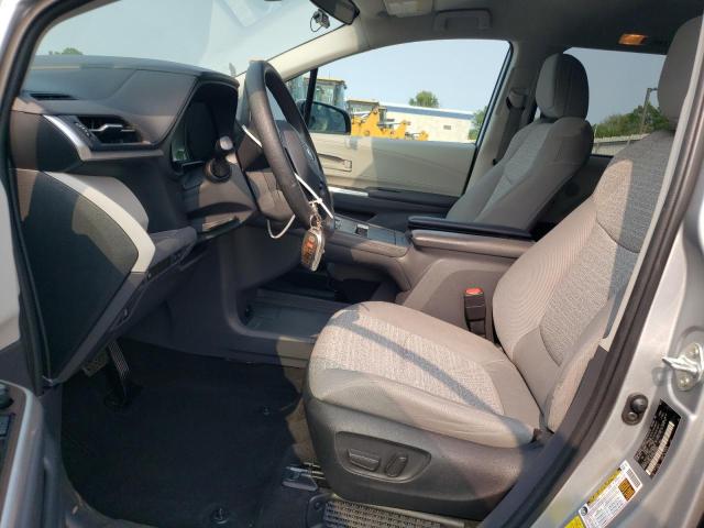 2022 TOYOTA SIENNA LE 5TDKSKFC4NS043681