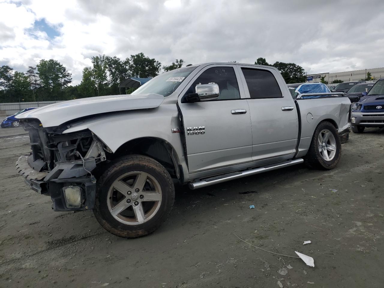 RAM 1500 ST