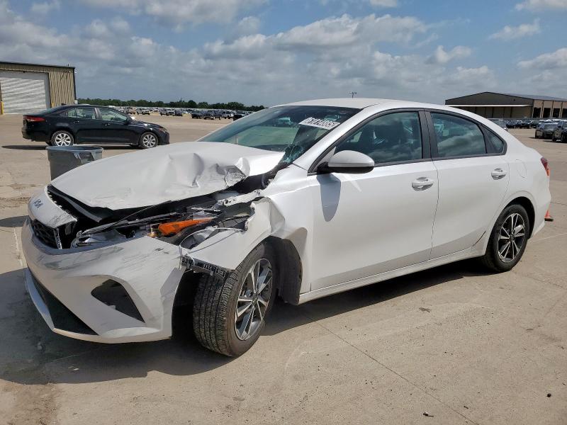 Vin: 3kpf24ad5pe588704, lot: 61814885, kia forte lx 2023 img_1