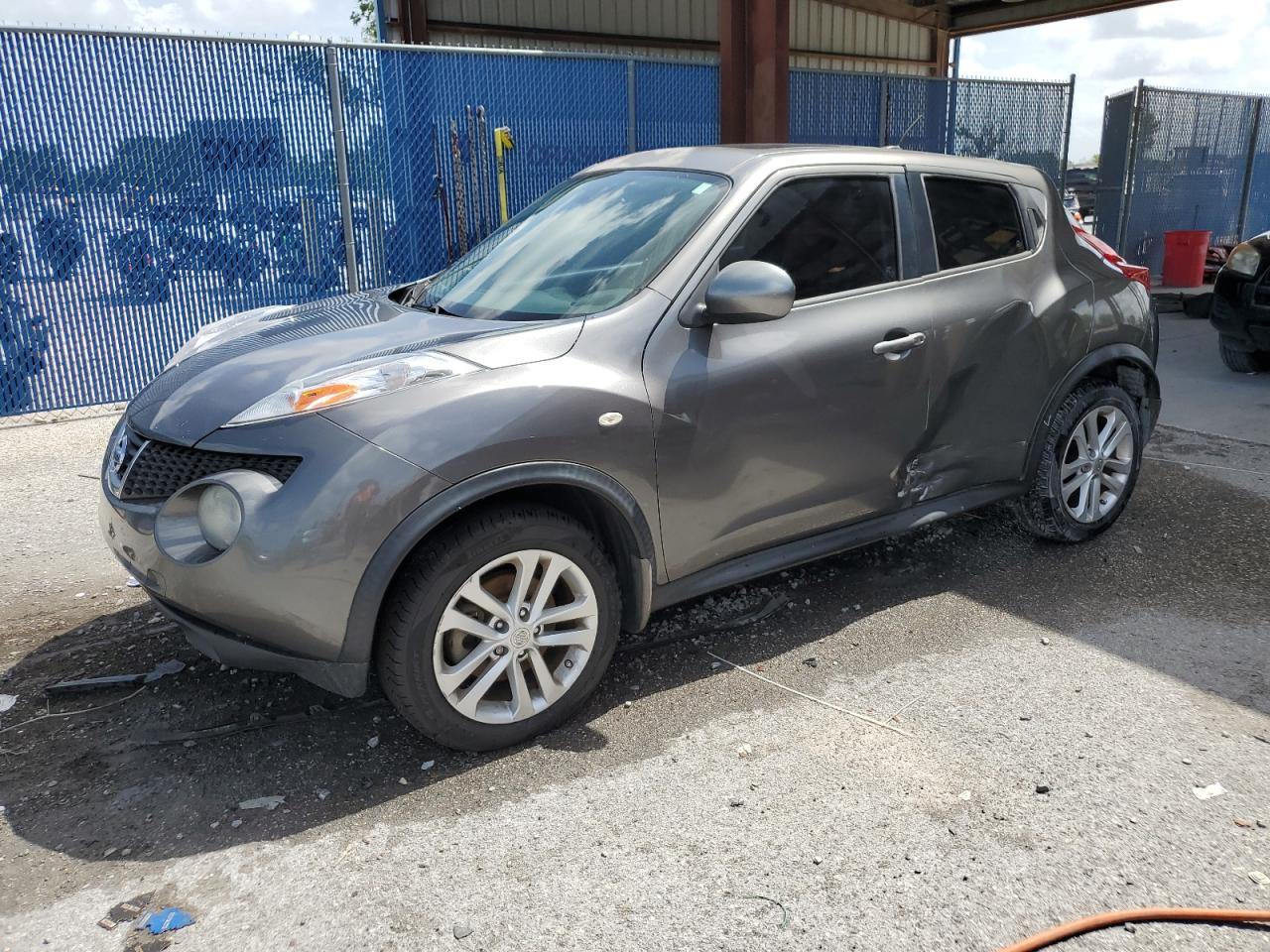NISSAN JUKE S