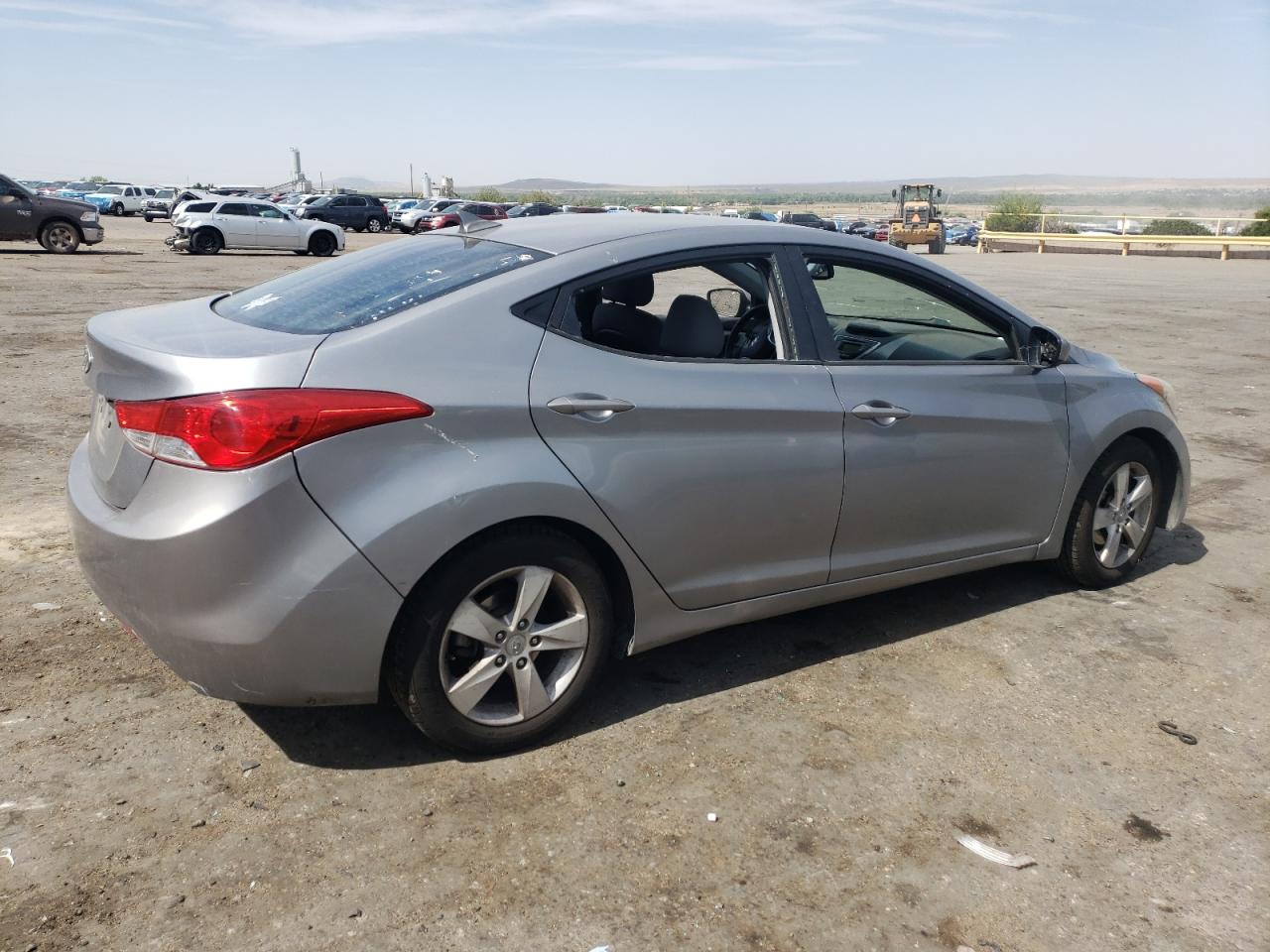 HYUNDAI ELANTRA GLS