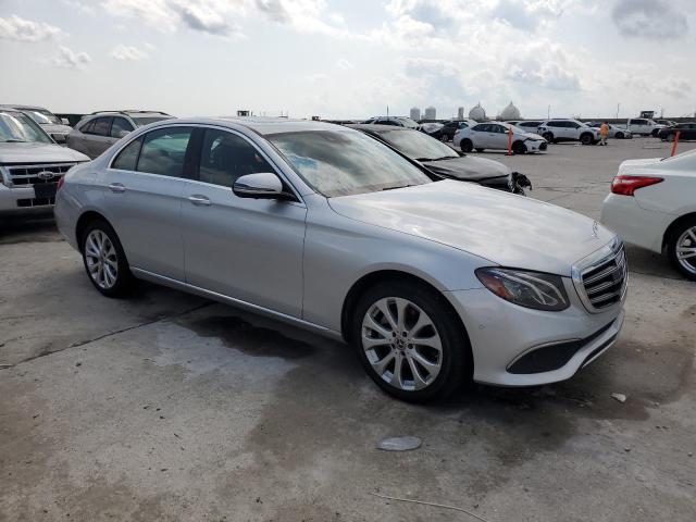Vin: wddzf4jb8ka592425, lot: 58359425, mercedes-benz e-class 300 20194