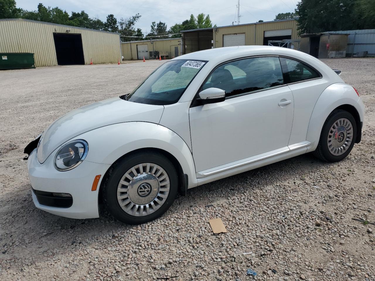 VOLKSWAGEN BEETLE SE
