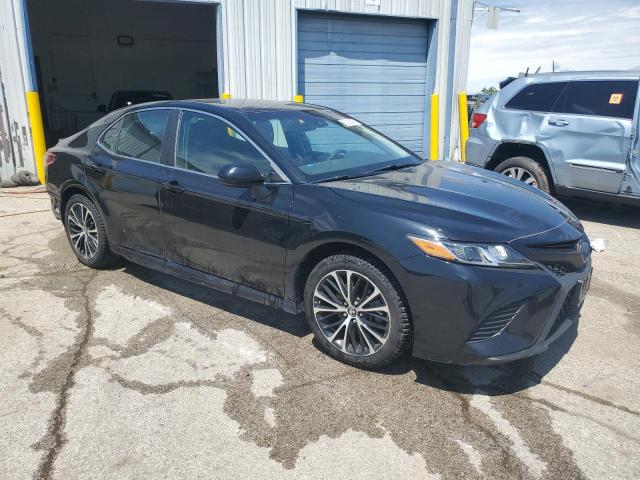 Vin: 4t1b11hk1ju132210, lot: 62126405, toyota camry l 20184