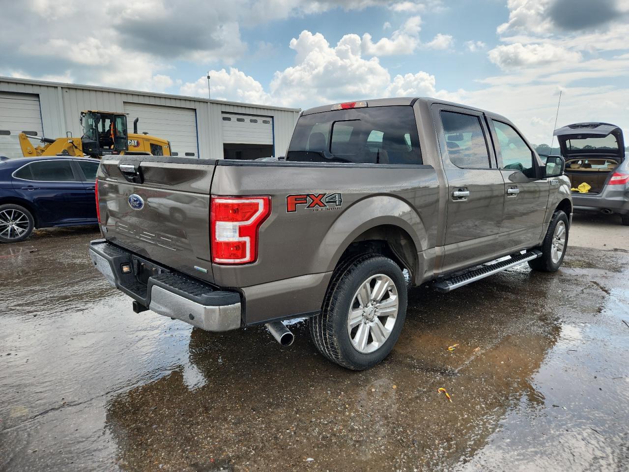 FORD F-150 SUPERCREW