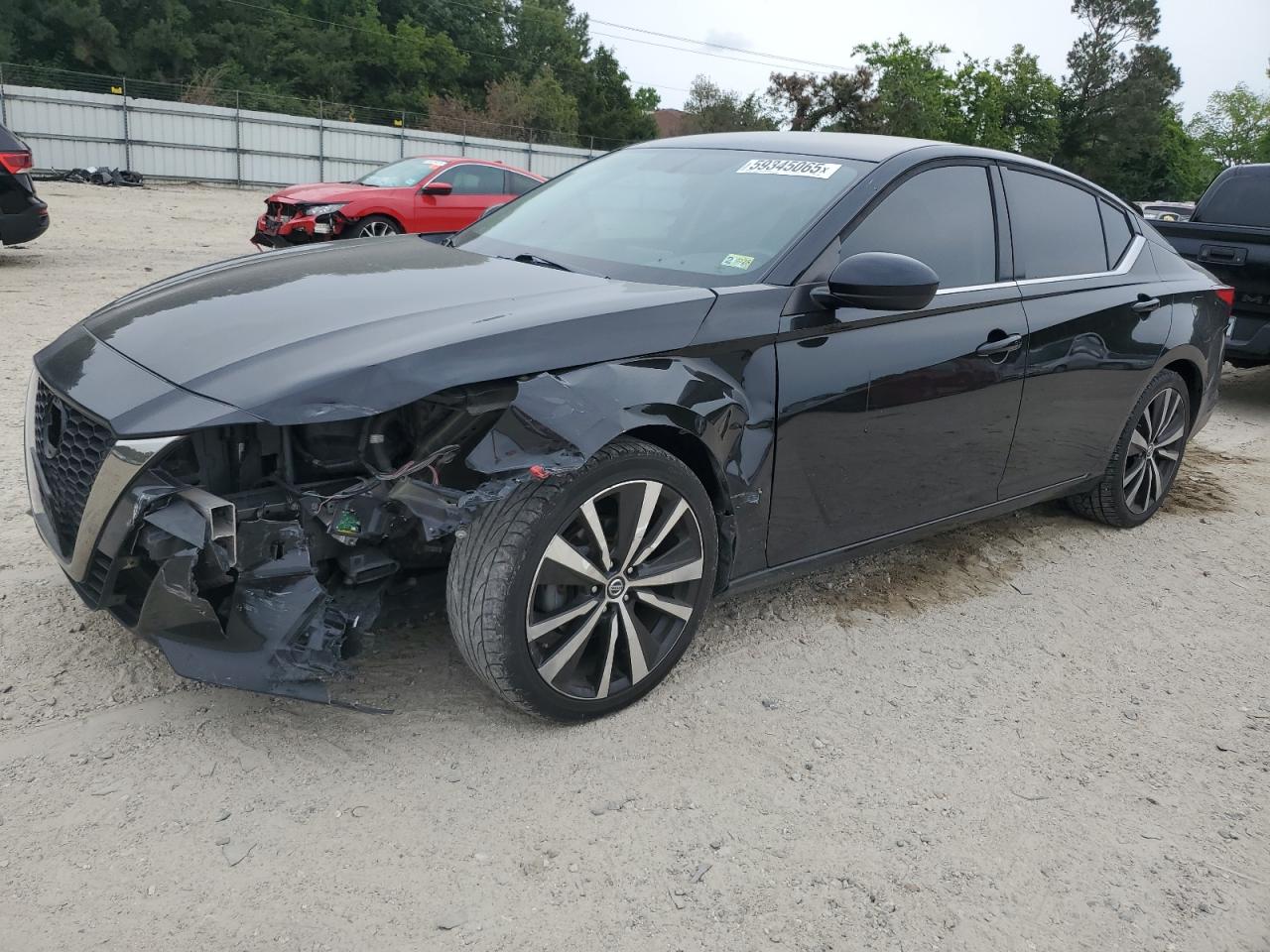 NISSAN ALTIMA SR