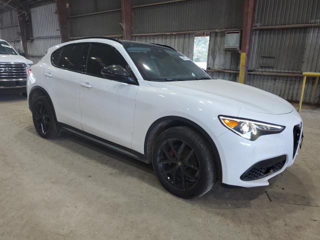 Vin: zaspakan9l7c75290, lot: 54827715, alfa romeo stelvio 20204