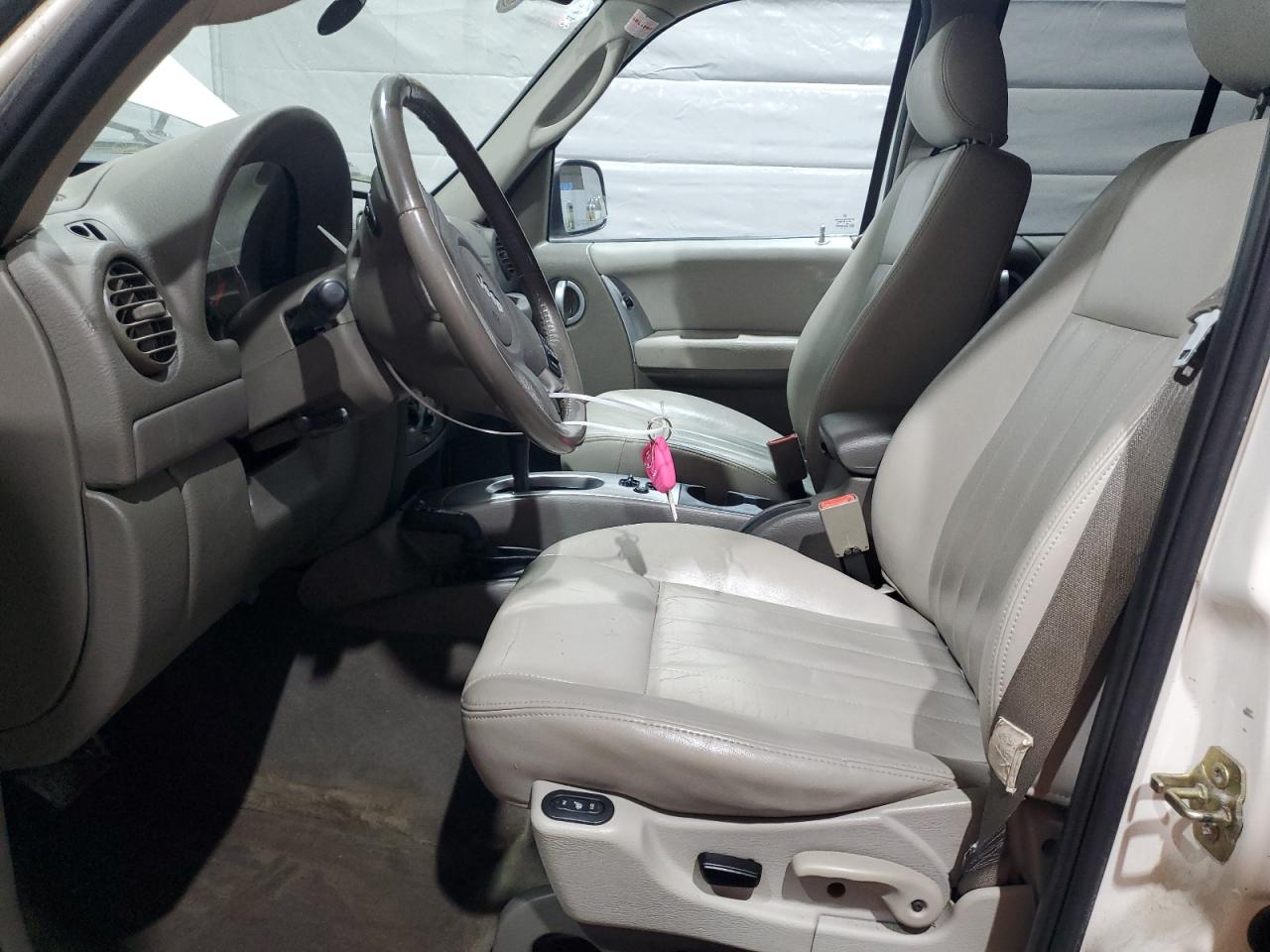 Lot #3273969824 2005 JEEP LIBERTY LI