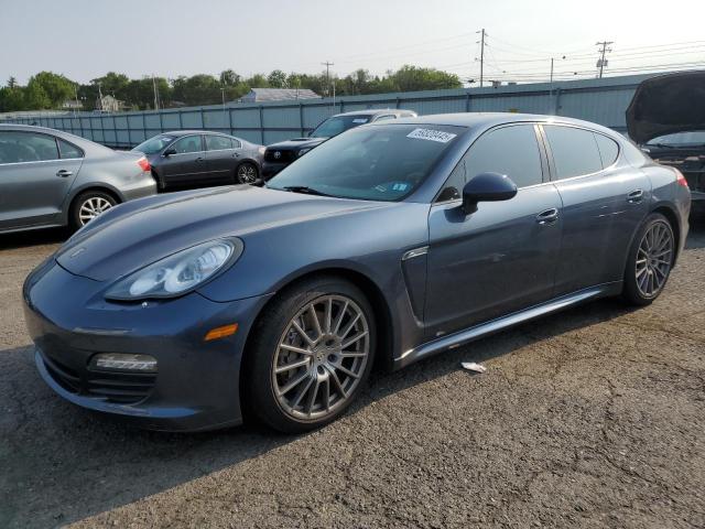 PORSCHE PANAMERA 2