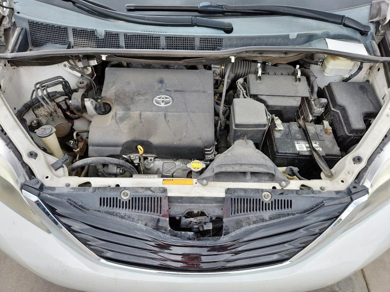 2015 TOYOTA SIENNA XLE - 5TDYK3DC4FS617099