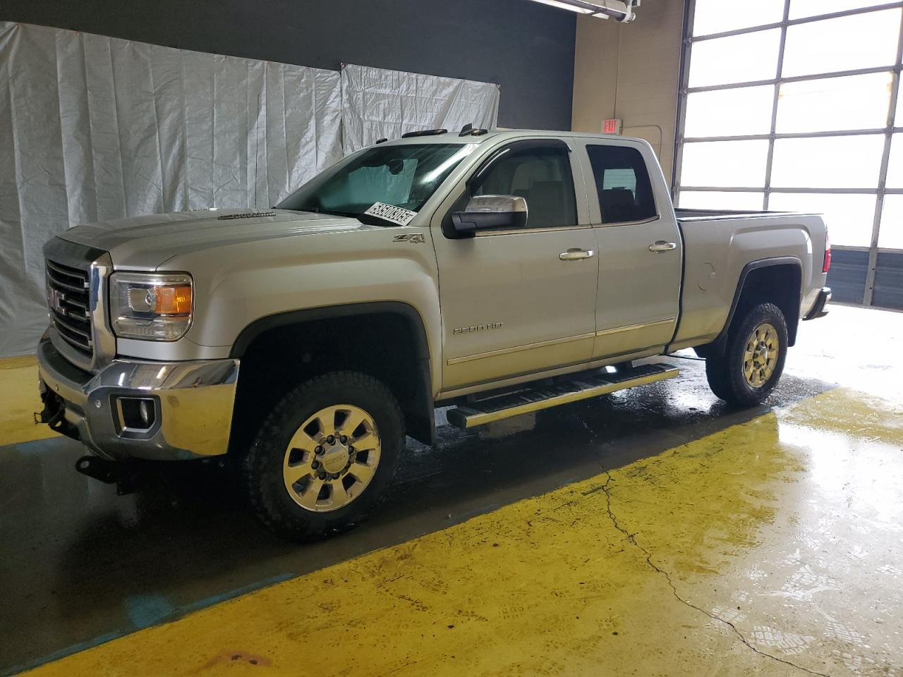 GMC SIERRA K2500 SLT
