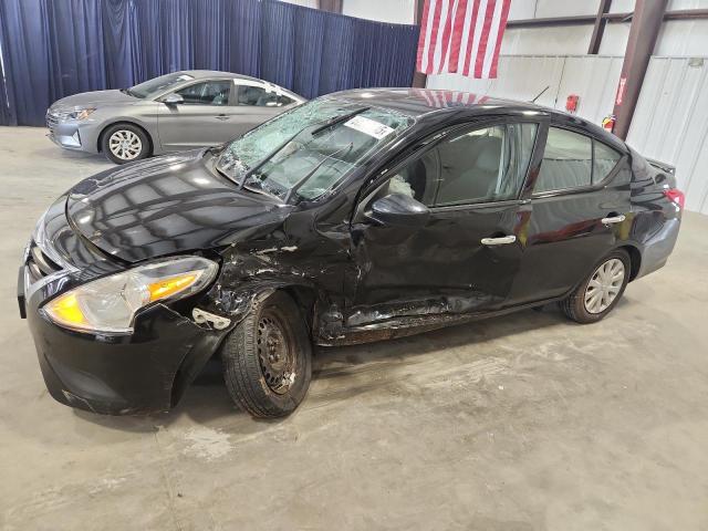 NISSAN VERSA S