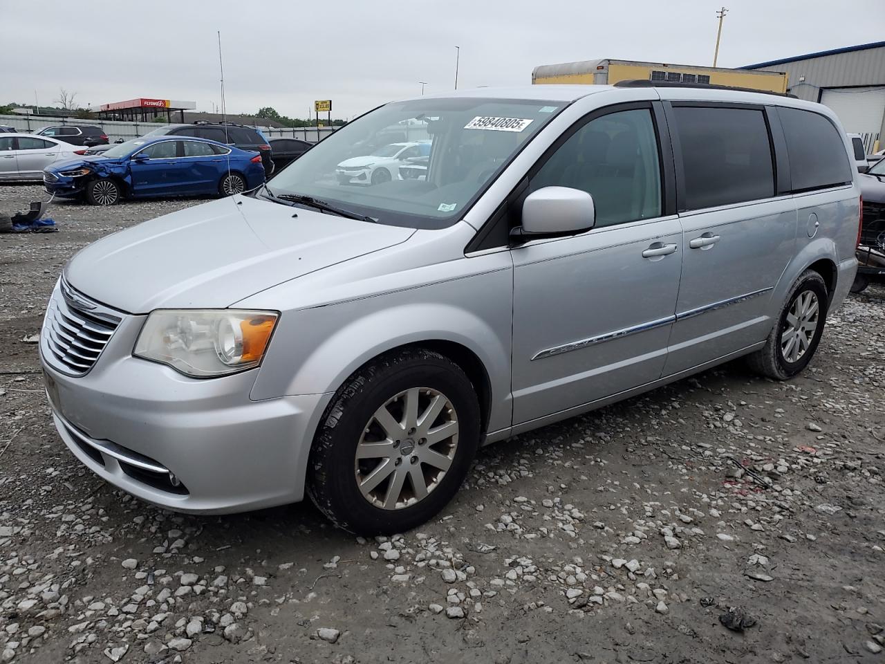 CHRYSLER TOWN & COUNTRY TOURING L