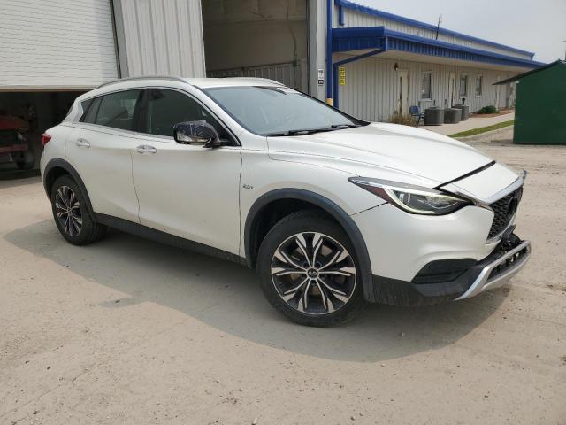 2017 INFINITI QX30 BASE SJKCH5CR1HA035131