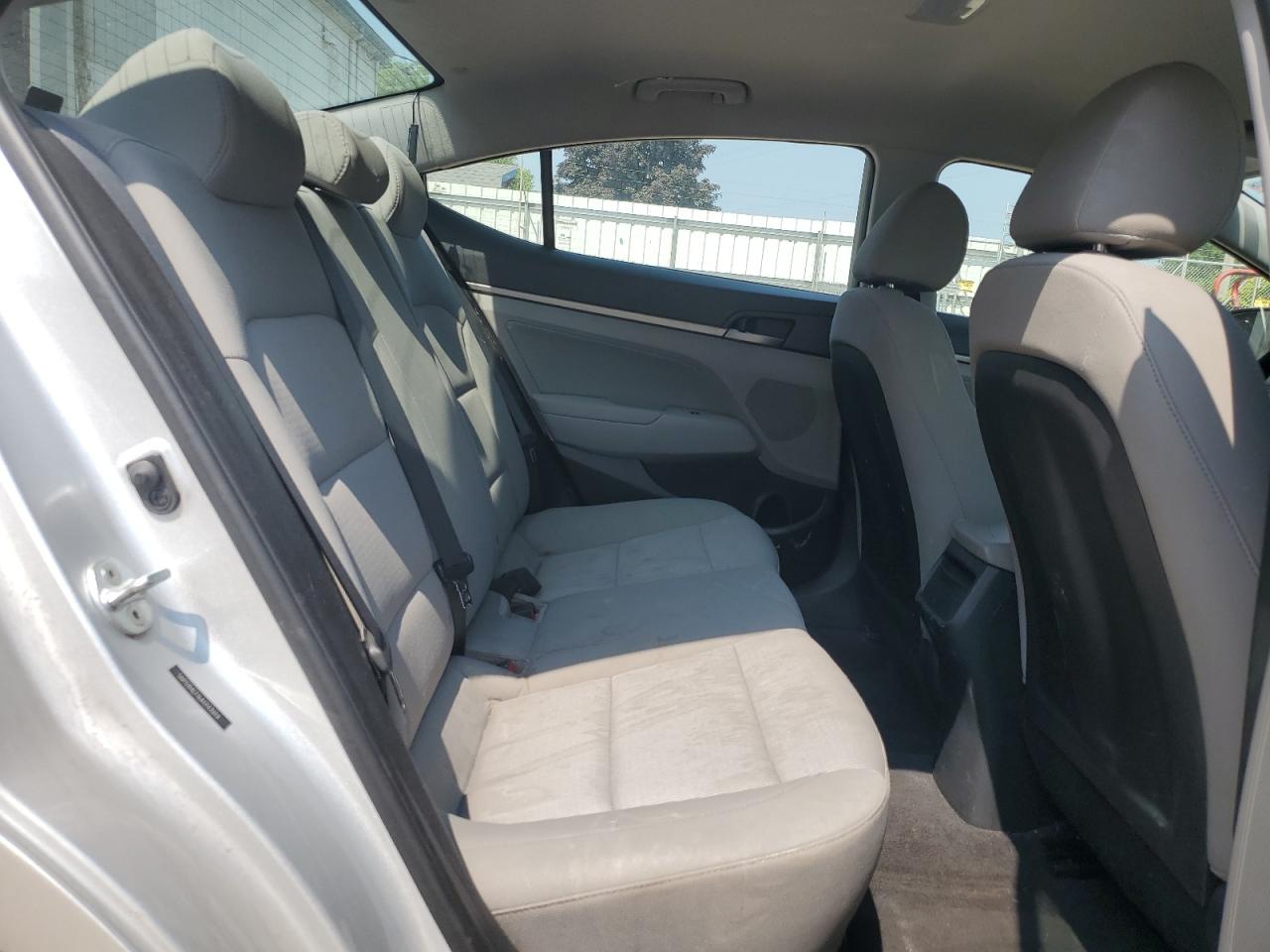 Lot #3310412006 2018 HYUNDAI ELANTRA SE