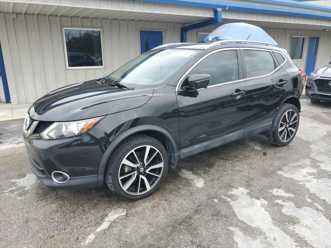 NISSAN ROGUE SPORT S