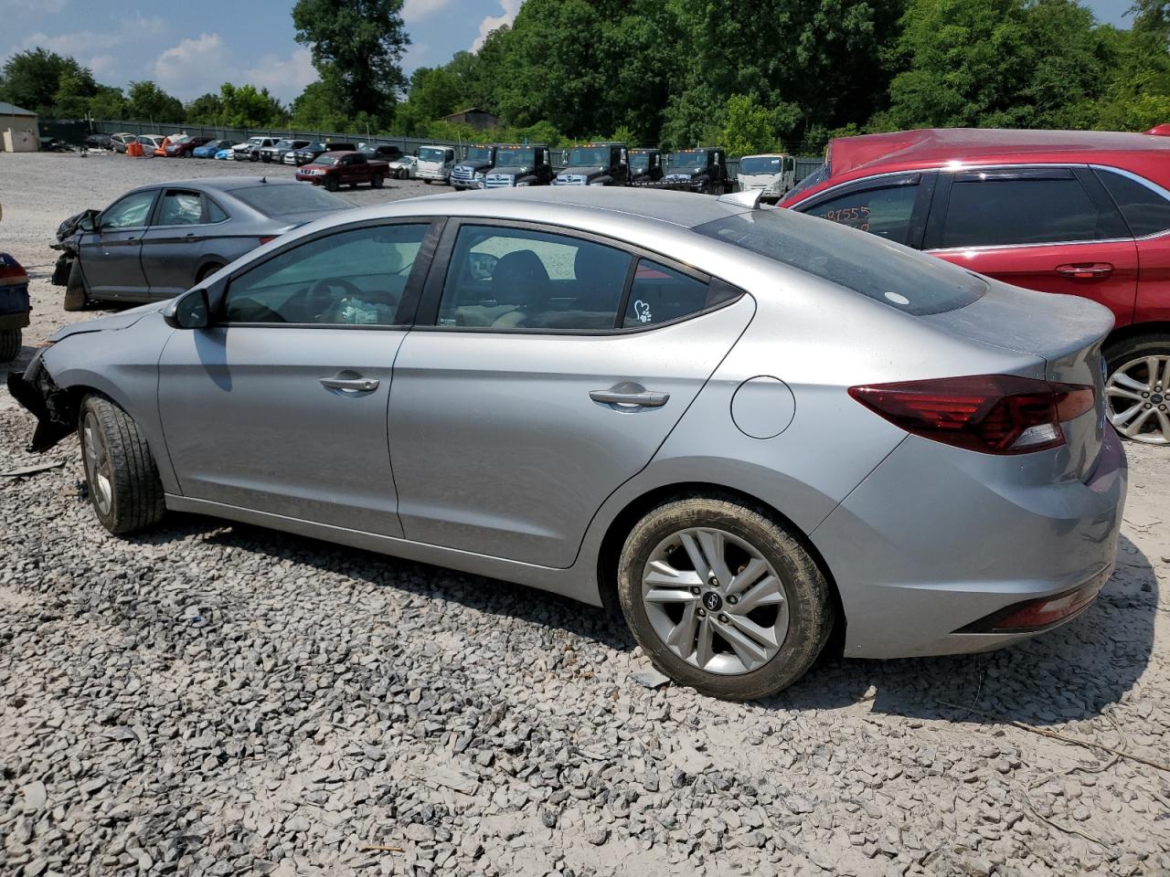 Hyundai Elantra se 2020