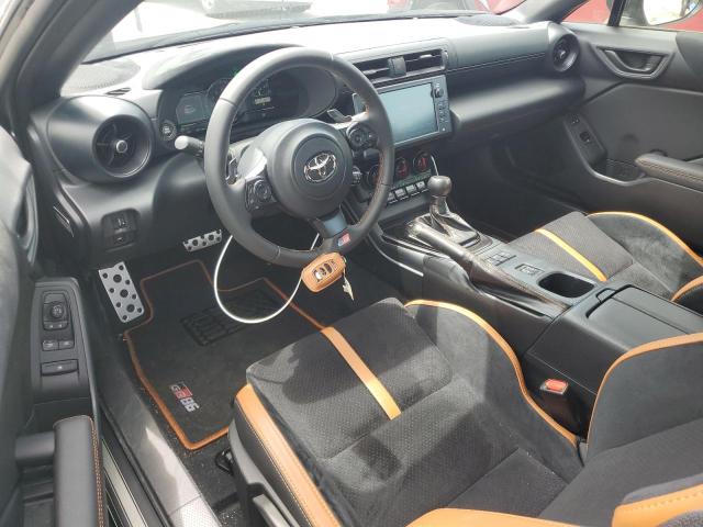 2025 TOYOTA GR 86 HAKO JF1ZNBM16S8750200