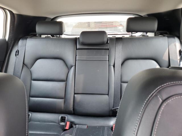 2017 INFINITI QX30 BASE SJKCH5CR1HA035131