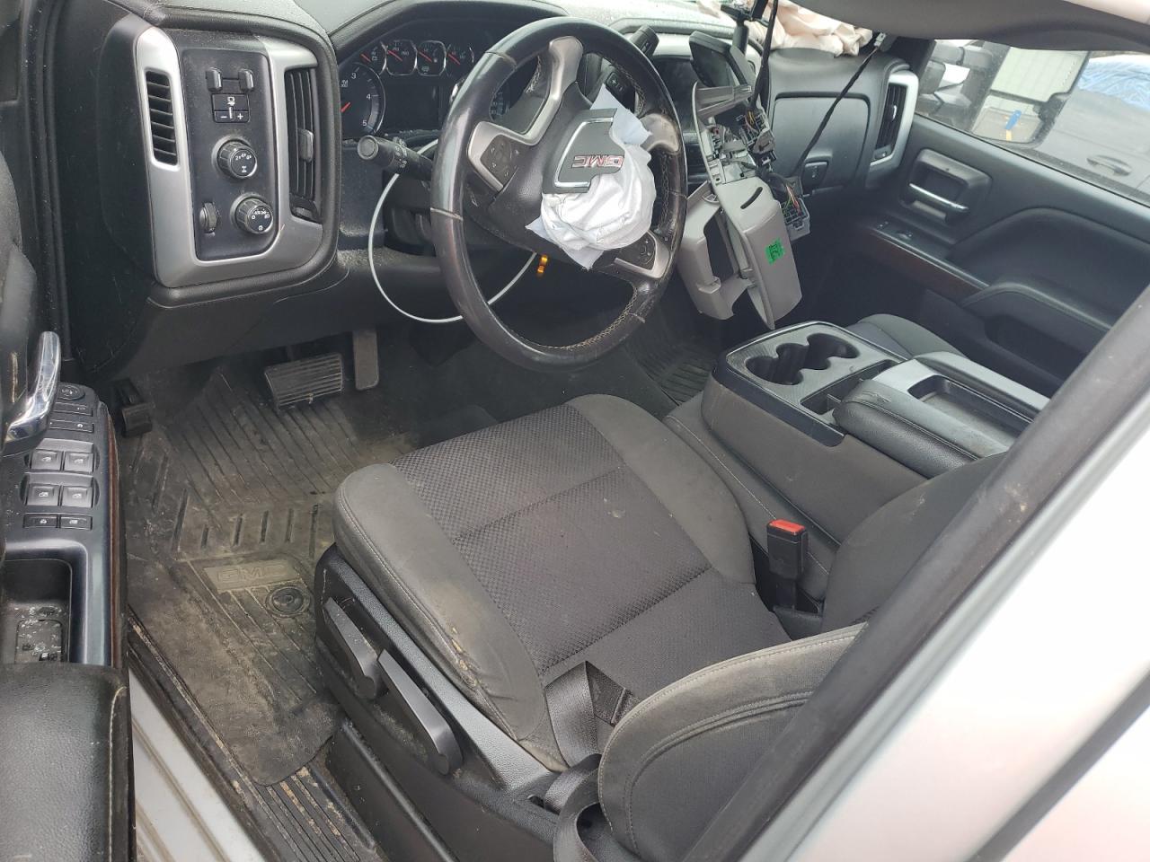 GMC SIERRA K2500 SLE