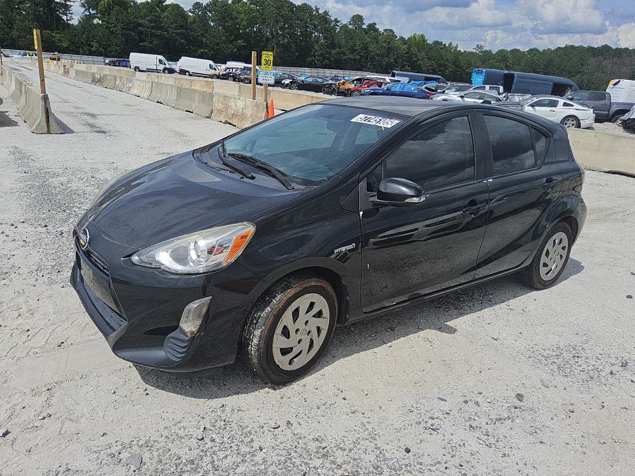 TOYOTA PRIUS C