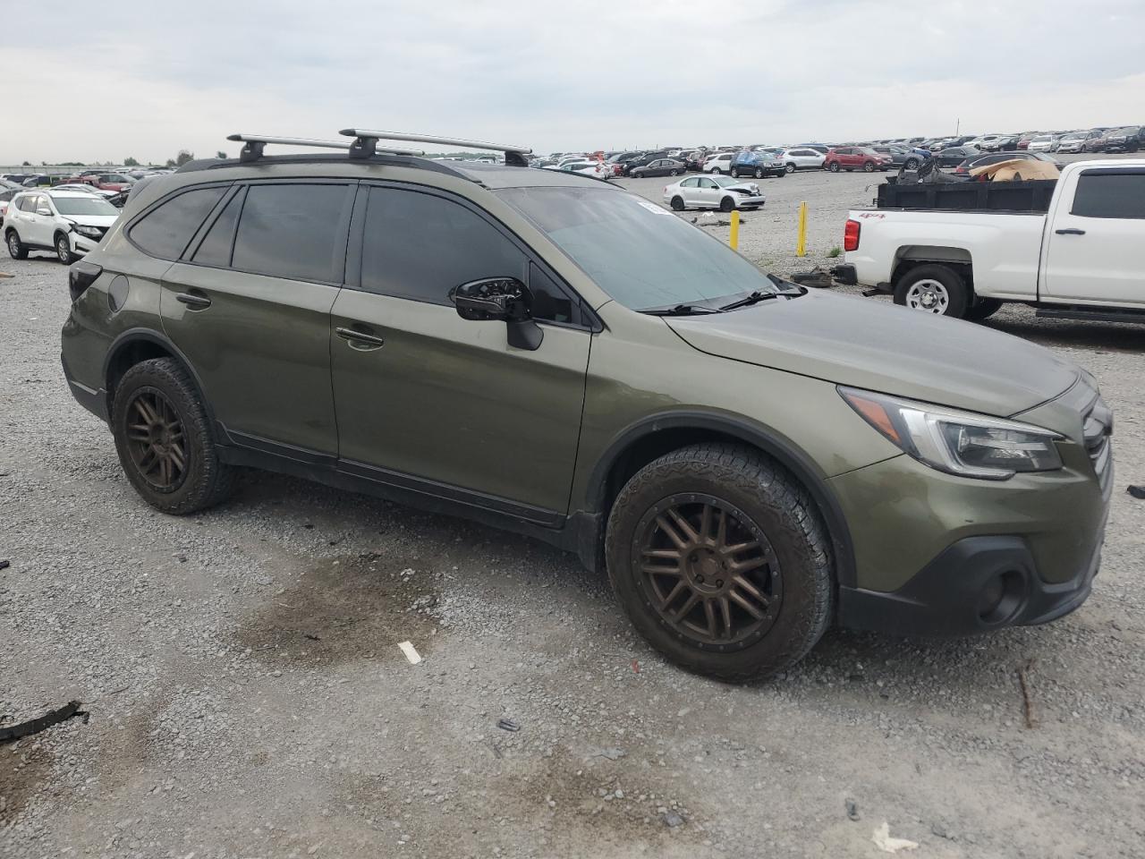 SUBARU OUTBACK TOURING