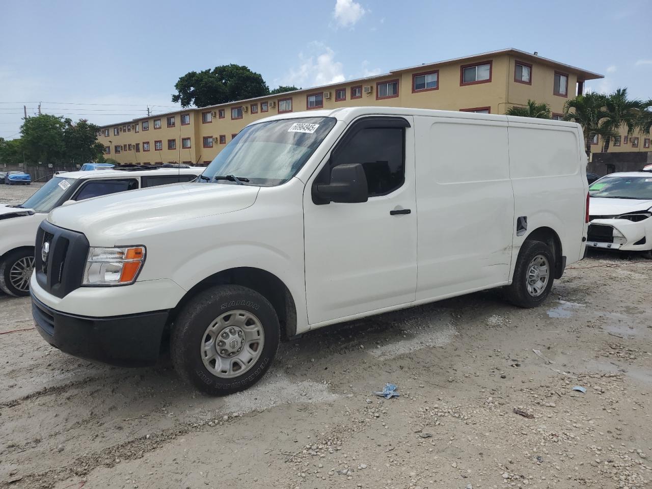 NISSAN NV1500 1500 S