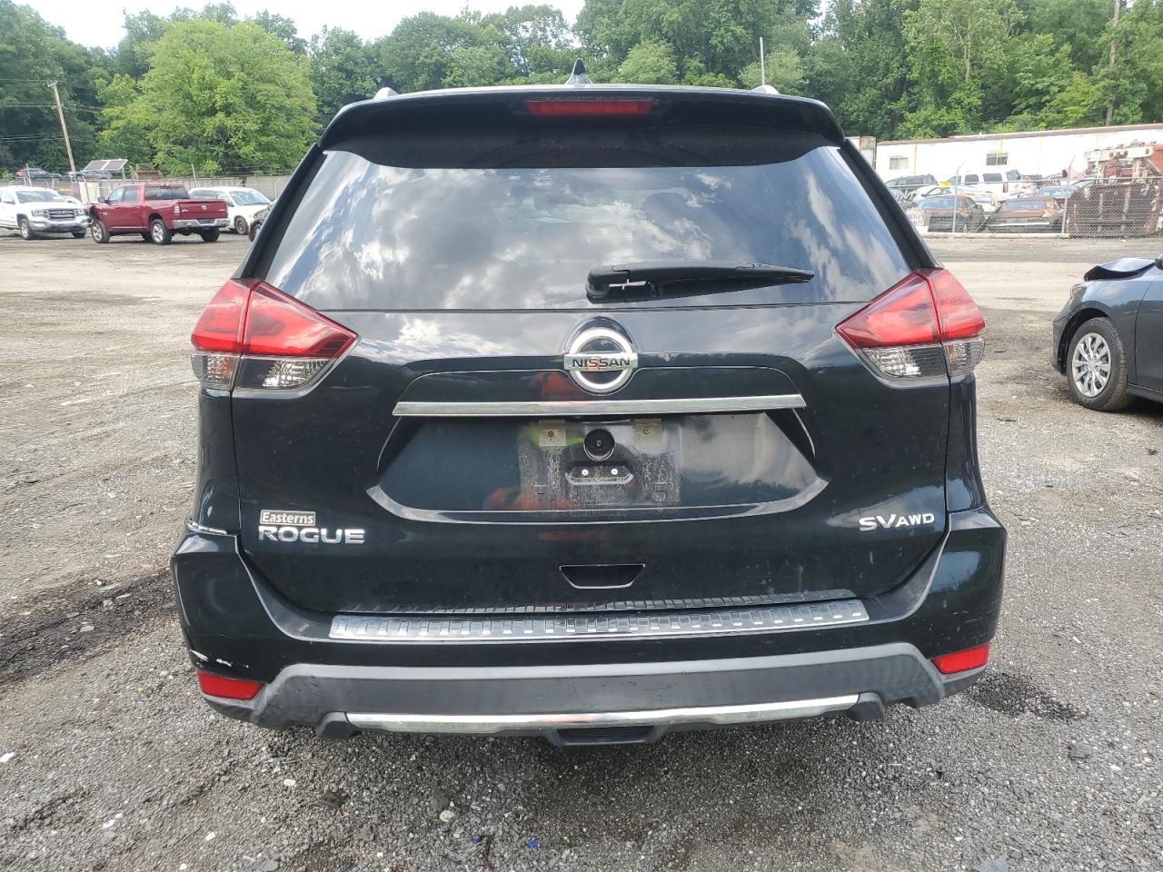 Nissan Rogue s 2017