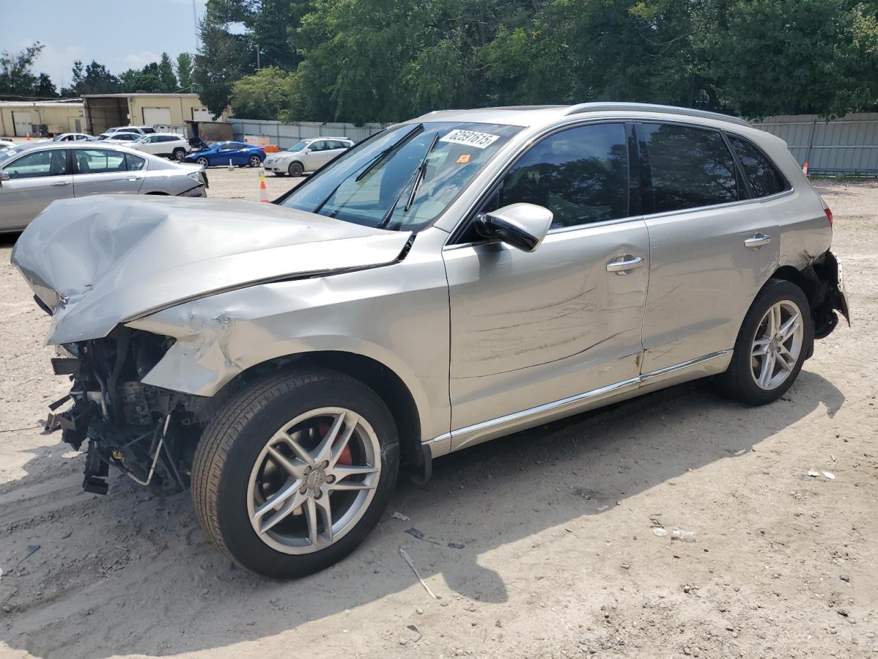 AUDI Q5 PREMIUM PLUS