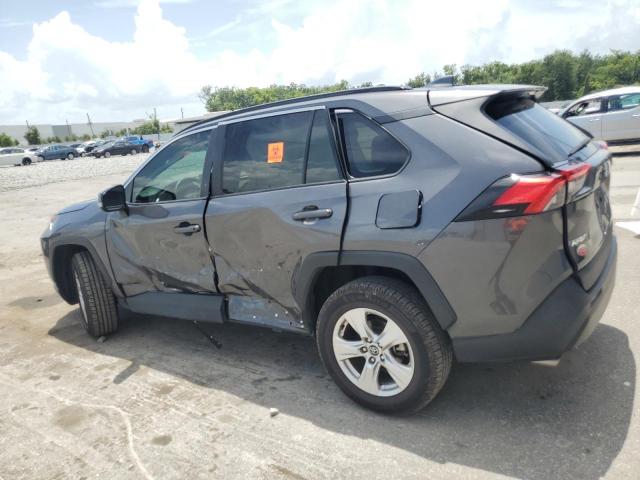 TOYOTA RAV4 XLE 2020 gray  gas 2T3W1RFV3LW063897 photo #3