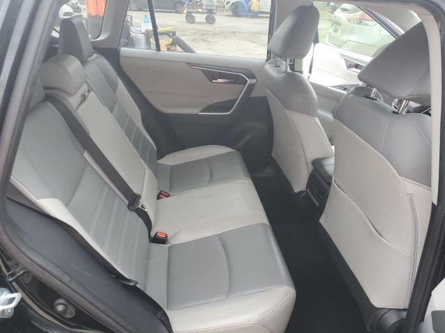 2020 TOYOTA RAV4 XLE P - JTMC1RFV7LD520548