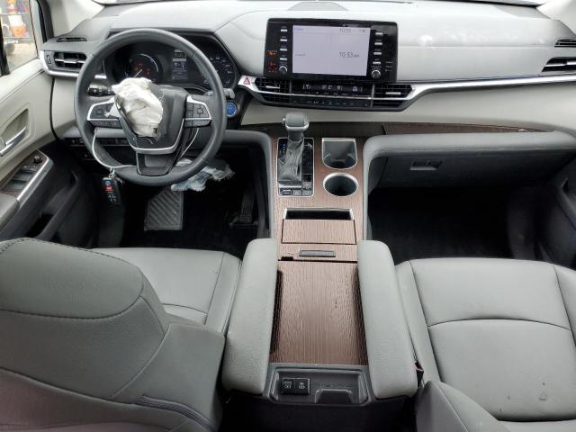 2022 TOYOTA SIENNA XLE 5TDYRKEC6NS132529