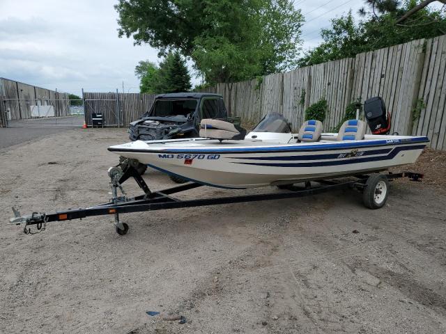 BOAT MARINE/TRL 2009 white   CJJB1104F809 photo #3