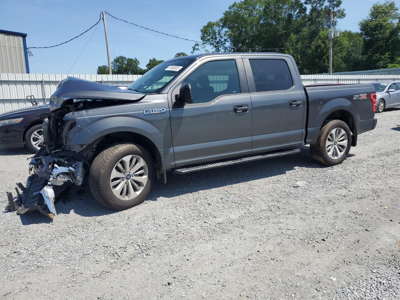 FORD F-150 SUPERCREW