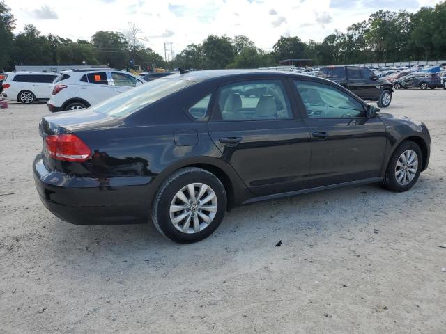 2015 VOLKSWAGEN PASSAT S - 1VWAS7A30FC044570