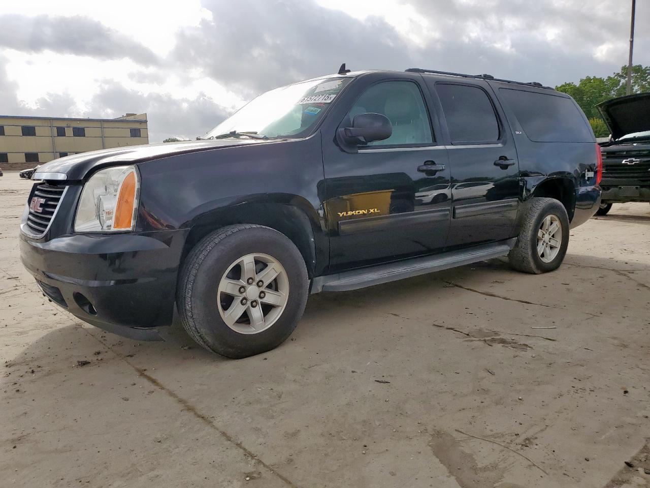 GMC YUKON C1500 SLT