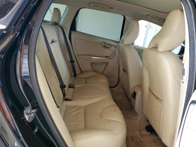 2016 VOLVO XC60 T5 PR - YV4612RKXG2805278